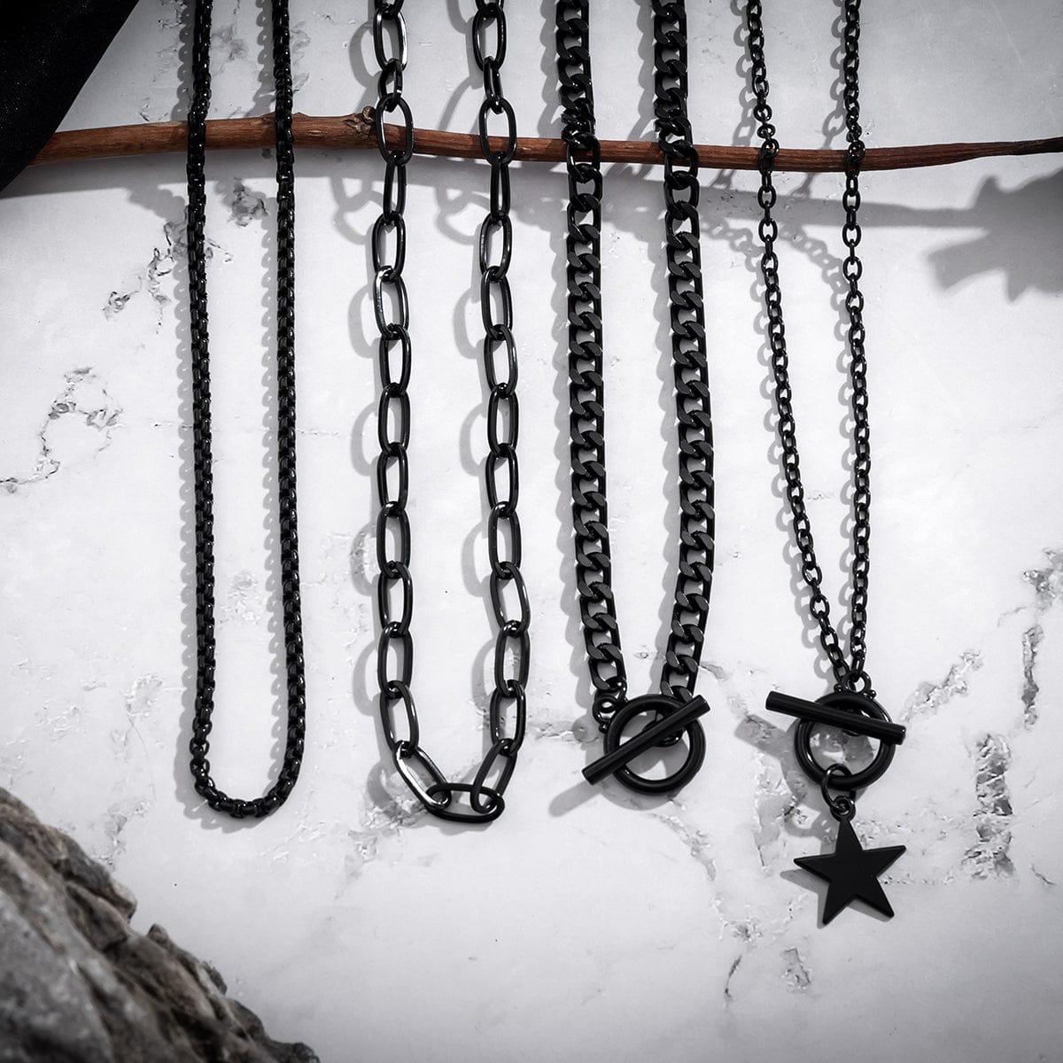 Chic Layered Toggle Clasp Star Pendant Chain Necklace Set